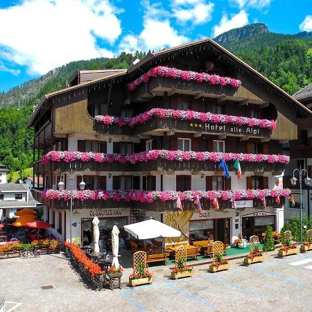 Hotel Alle Alpi Alleghe Exteriör bild